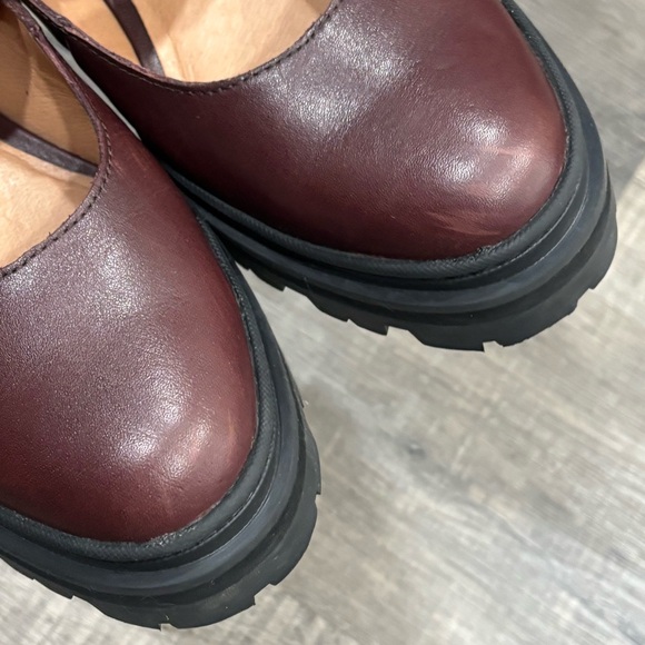 Madewell-“Freya” Chunky Lugsole Mary Janes in Dark Cabernet, Size 7 1/2, GUC - Picture 13 of 15